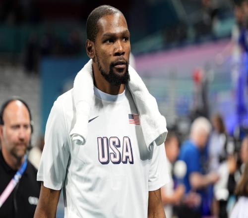 網友：FIBA沒有假摔和騙哨 KD：NBA有的FIBA都有 討厭美國就直說