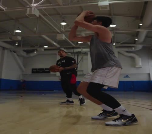 经历大伤之后小崔还有机会回到NBA吗