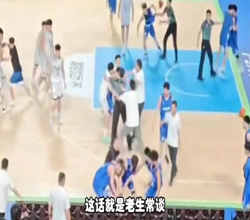 杨毅谈国内裁判问题：“遇到错判误判也不能成为冲动的理由”