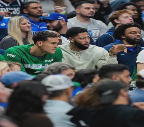 带着母亲遗愿战斗12年，交易添头成了队魂